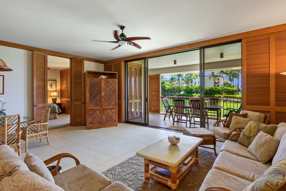 Condo in Waimea · ★5.0 · 2 bedrooms · 3 beds · 2.5 baths - Photo 1