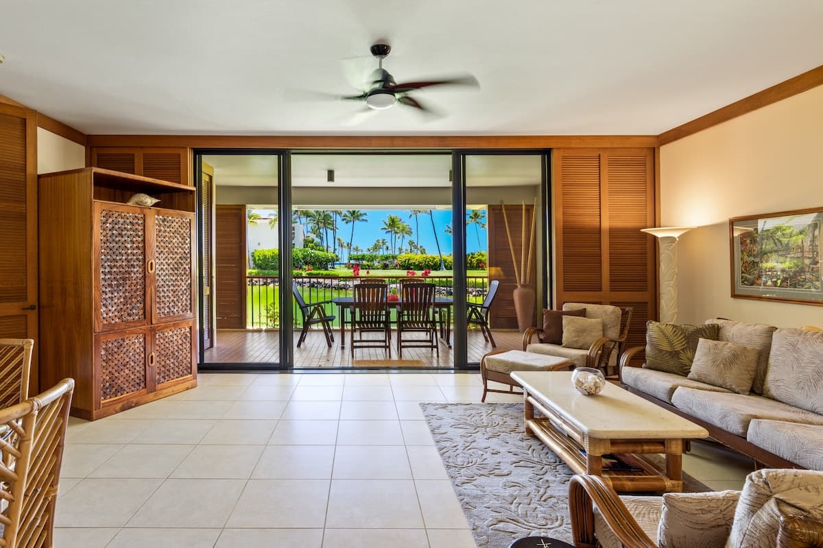 Condo in Waimea · ★5.0 · 2 bedrooms · 3 beds · 2.5 baths - Photo 3