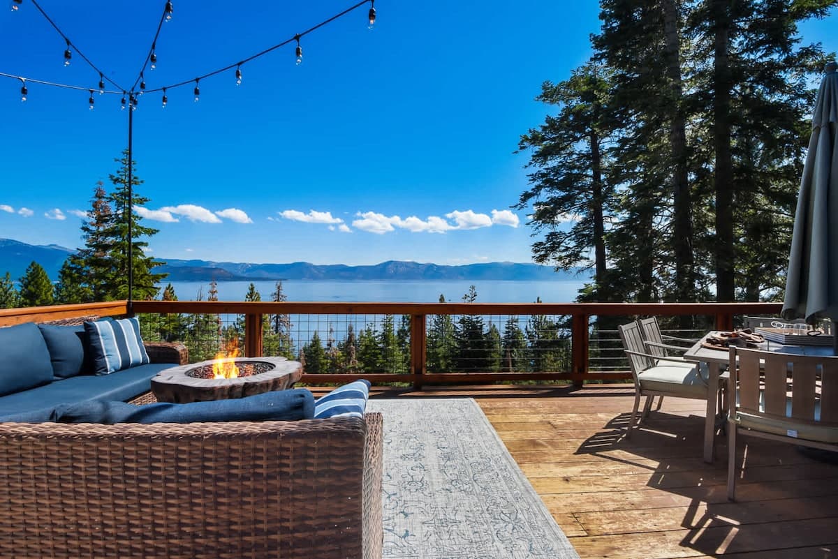 Shoreline Vista 180 Lake Views, Pet-Friendly - Photo 2