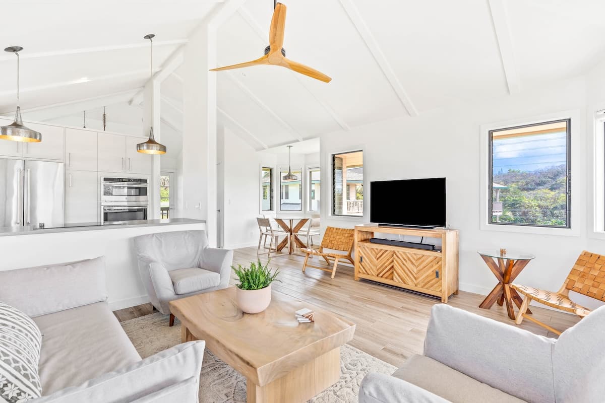 Villa in Princeville · ★4.96 · 2 bedrooms · 2 beds · 2.5 baths - Photo 3