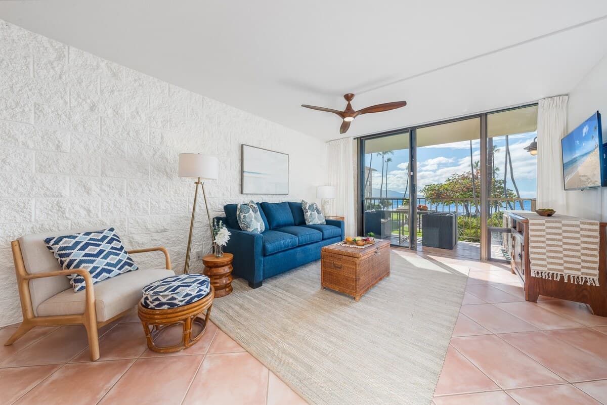 Condo in Wailuku · ★4.84 · 2 bedrooms · 3 beds · 2 baths - Photo 3