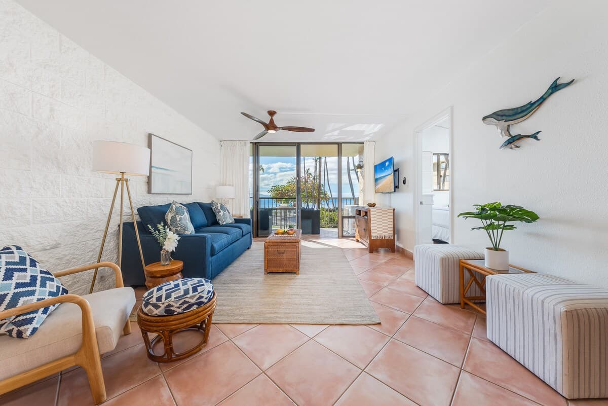 Condo in Wailuku · ★4.84 · 2 bedrooms · 3 beds · 2 baths - Photo 2