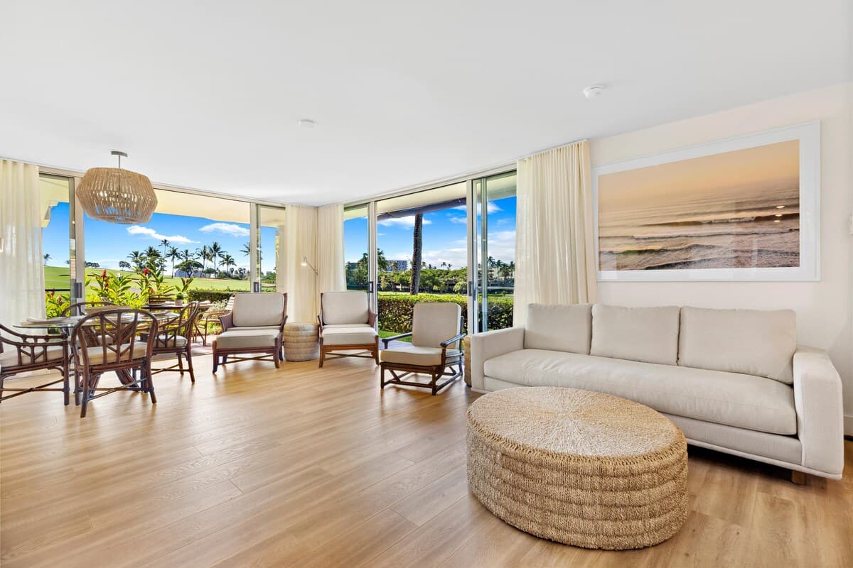 Condo in Lahaina · ★4.88 · 2 bedrooms · 3 beds · 2 baths - Photo 2