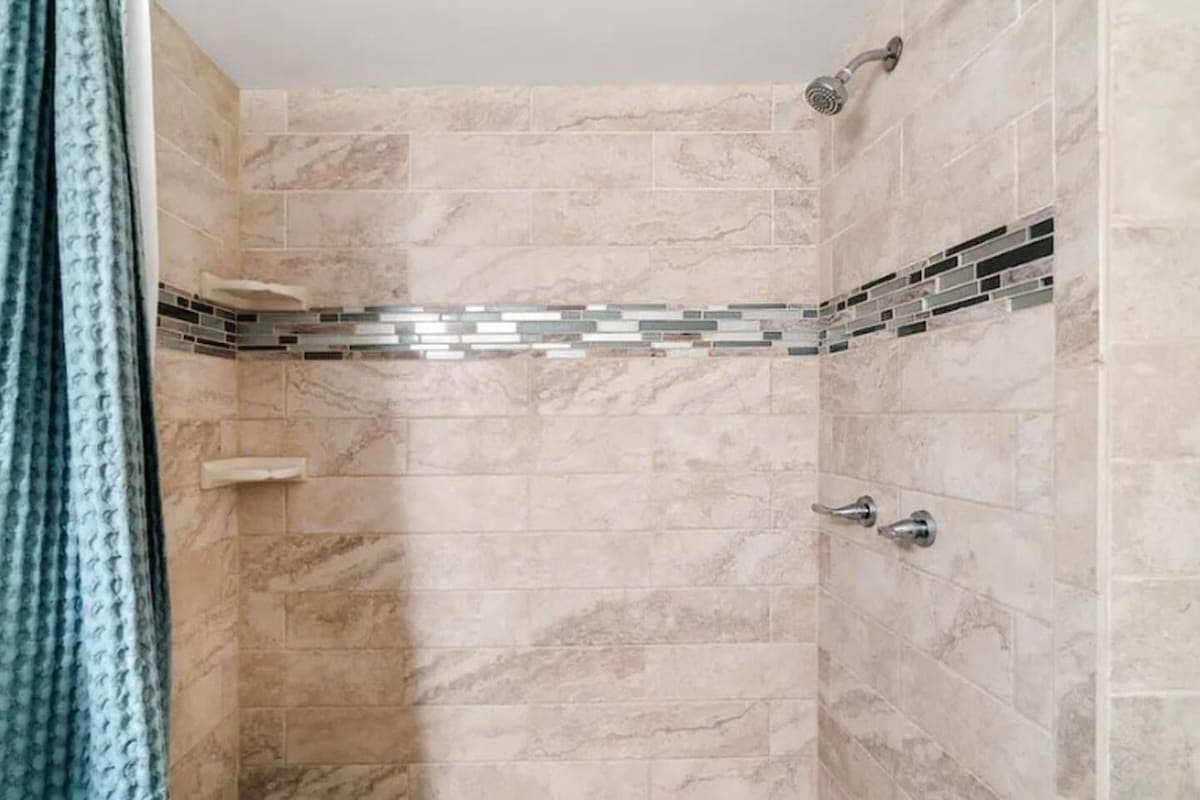 Condo in Kailua-Kona · ★4.81 · 1 bedroom · 2 beds · 1 bath - Photo 5