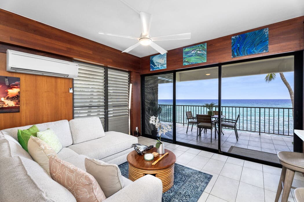Condo in Kailua-Kona · ★4.6 · 2 bedrooms · 2 beds · 2 baths - Photo 2