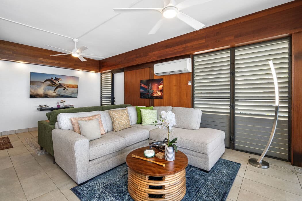 Condo in Kailua-Kona · ★4.6 · 2 bedrooms · 2 beds · 2 baths - Photo 3