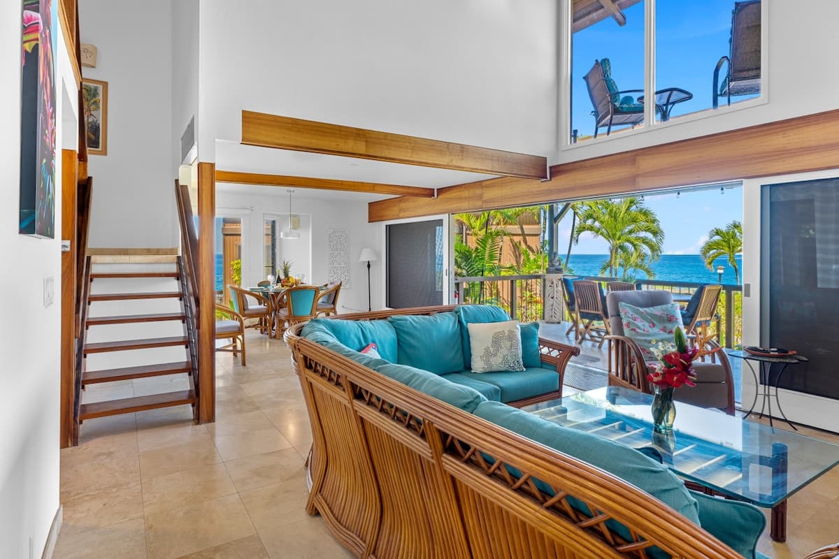 Home in Kailua-Kona · ★4.86 · 3 bedrooms · 3 beds · 3 baths - Photo 2
