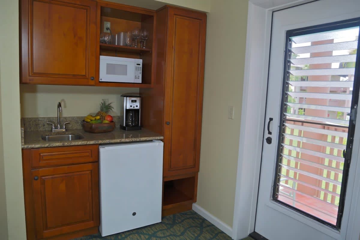 Condo in Princeville · ★4.88 · Studio · 1 bed · 1 bath - Photo 3