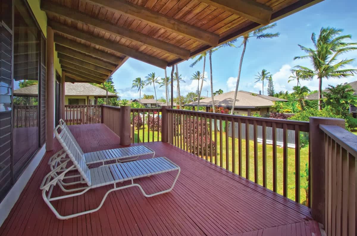 Condo in Princeville · ★4.88 · Studio · 1 bed · 1 bath - Photo 5