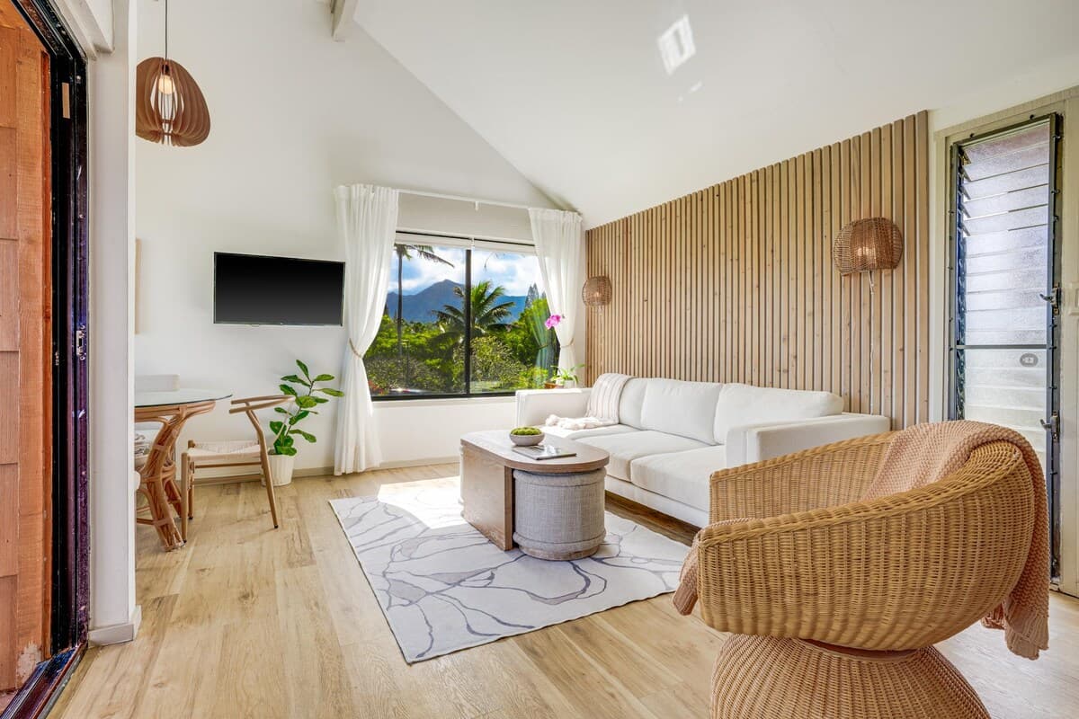 Condo in Princeville · ★4.9 · 2 bedrooms · 3 beds · 2 baths - Photo 4