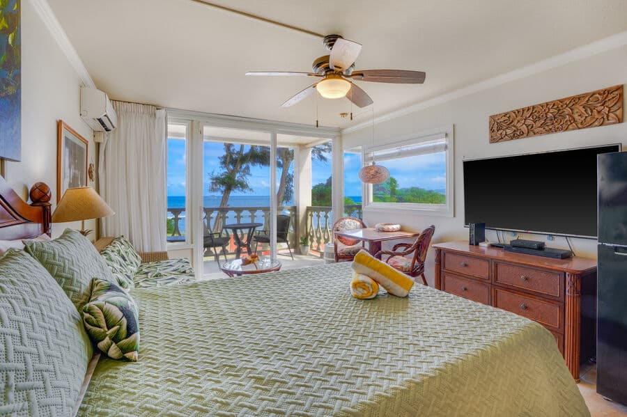 Condo in Kapaa · ★4.45 · Studio · 2 beds · 1 bath - Photo 1