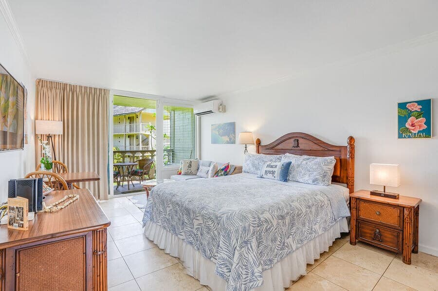 Condo in Kapaa · ★4.91 · Studio · 1 bed · 1 bath - Photo 3
