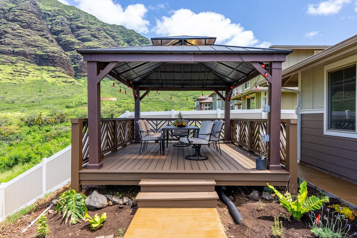Home in Waianae · ★4.86 · 3 bedrooms · 5 beds · 2 private baths - Photo 5