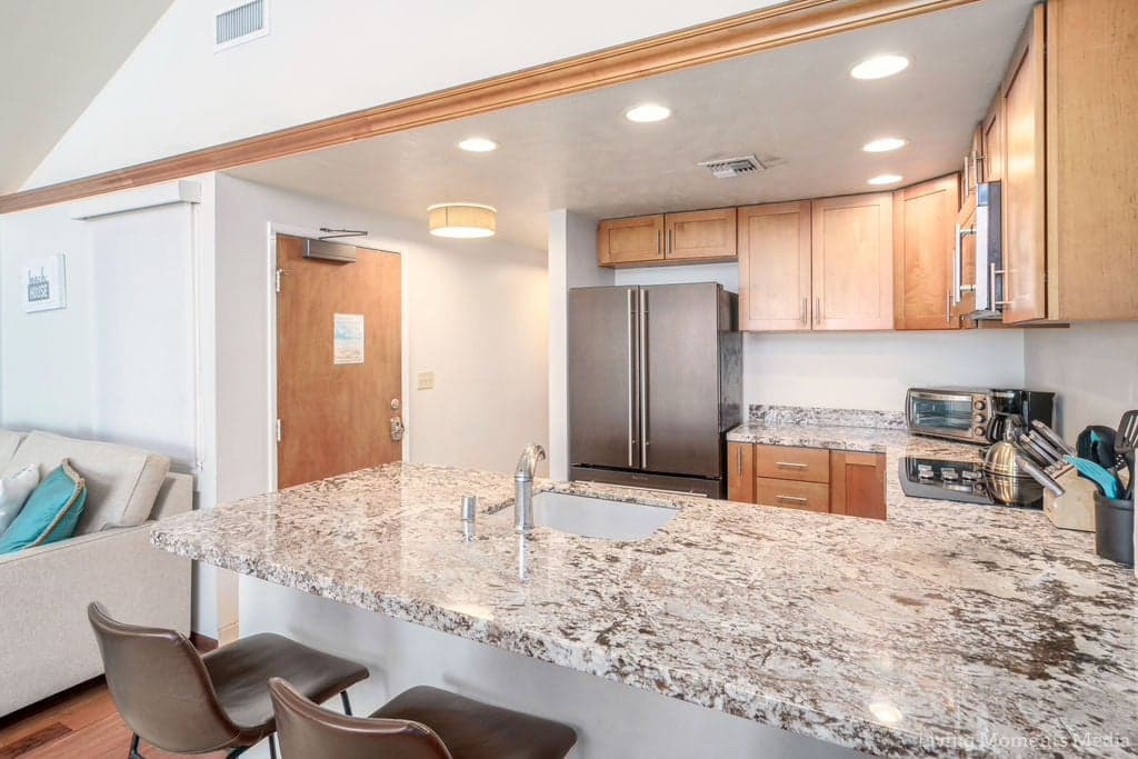 Condo in Kihei · ★4.93 · 2 bedrooms · 4 beds · 2 baths - Photo 5