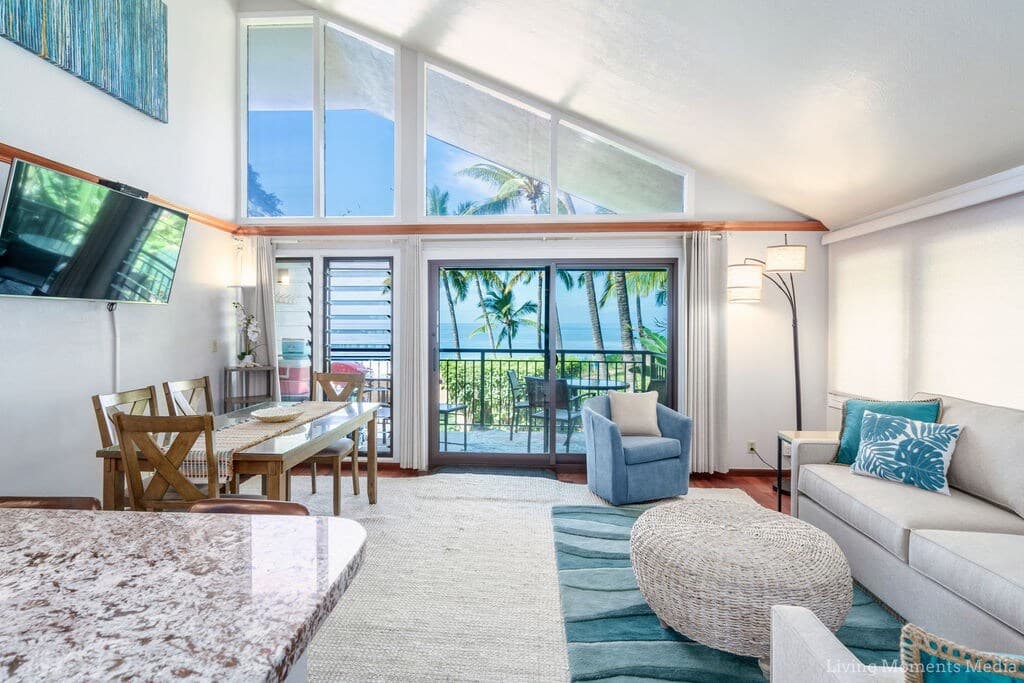 Condo in Kihei · ★4.93 · 2 bedrooms · 4 beds · 2 baths - Photo 2