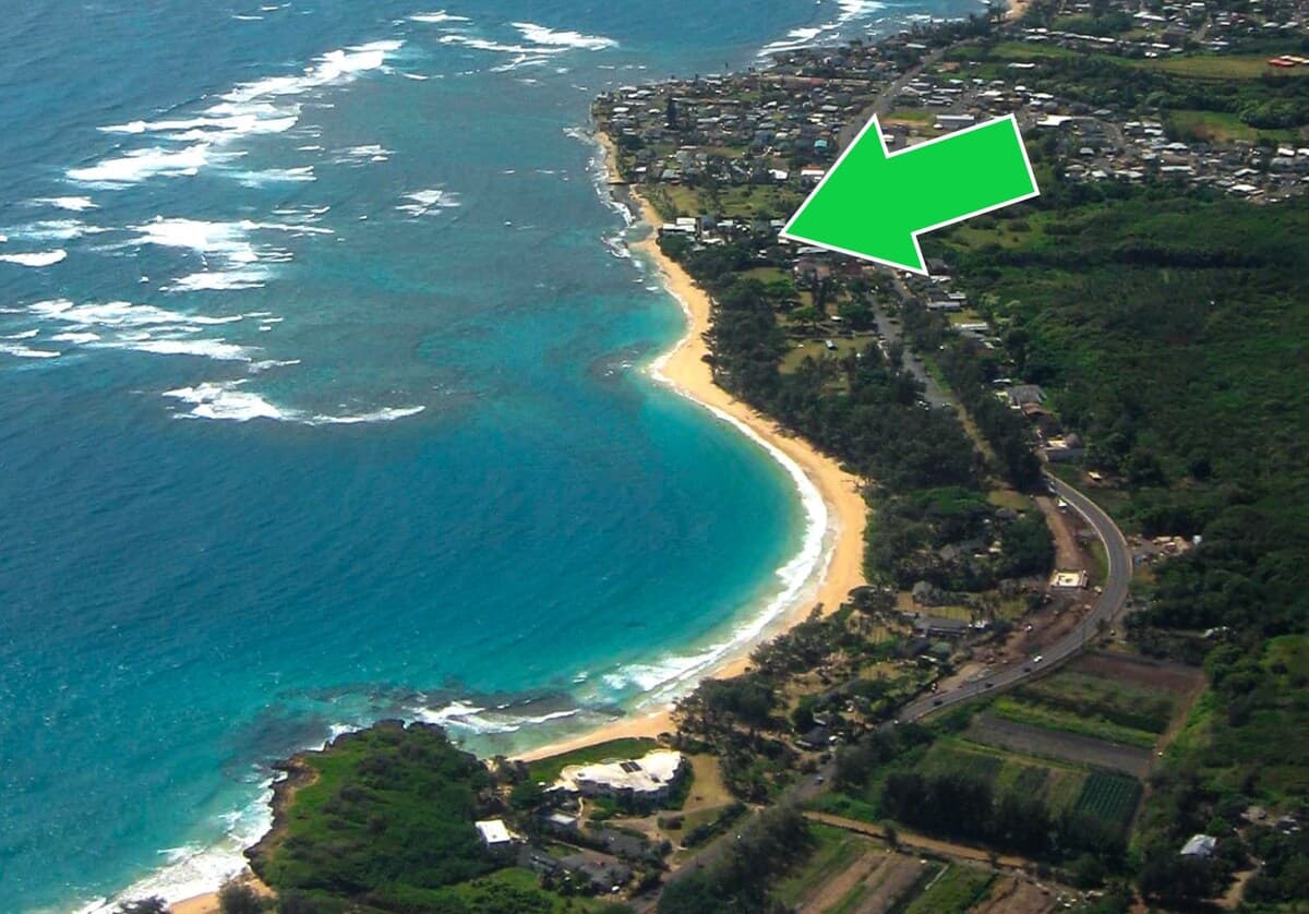 Townhouse in Hauula · ★4.88 · 2 bedrooms · 3 beds · 1.5 private baths - Photo 2