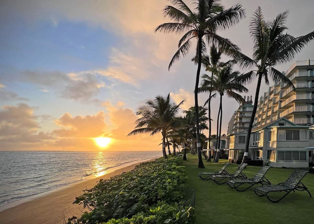 Condo in Hauula · ★4.67 · 1 bedroom · 4 beds · 1 private bath - Photo 2