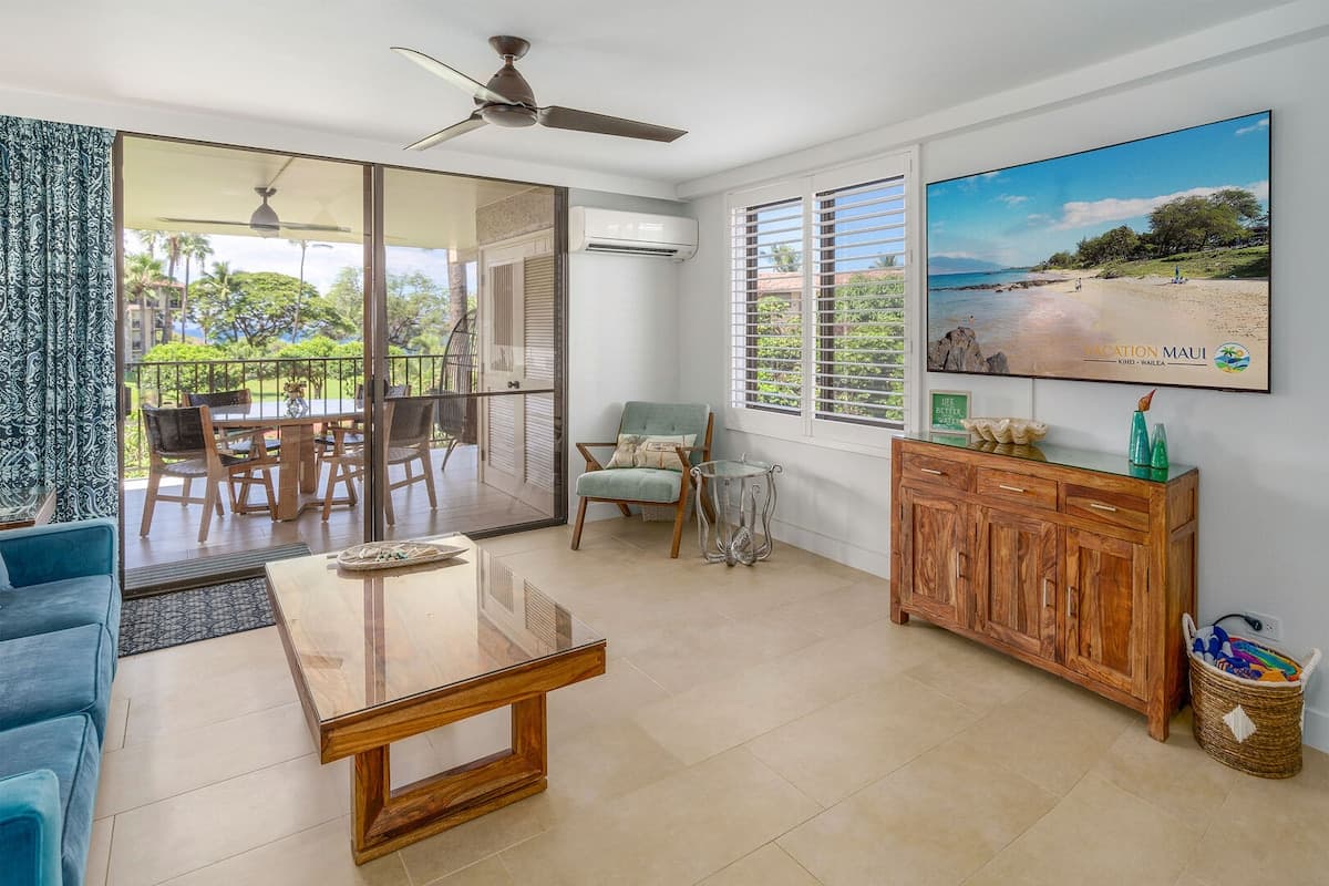 Condo in Kihei · ★5.0 · 1 bedroom · 2 beds · 2 private baths - Photo 2