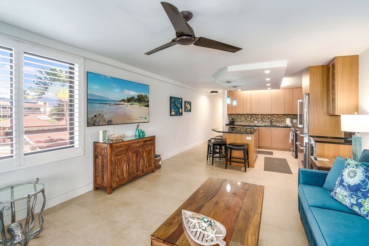 Condo in Kihei · ★5.0 · 1 bedroom · 2 beds · 2 private baths - Photo 5