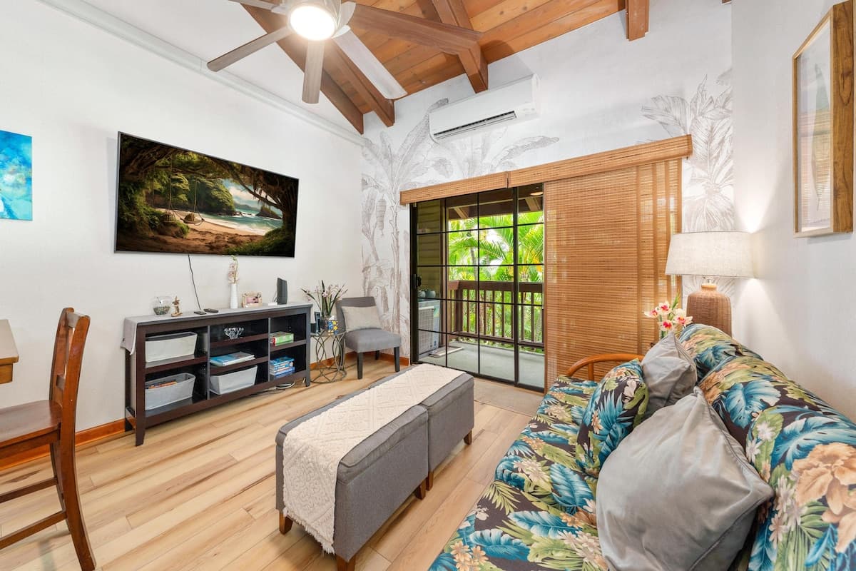 3BR Kona condo w/ pool and lanai - Photo 5