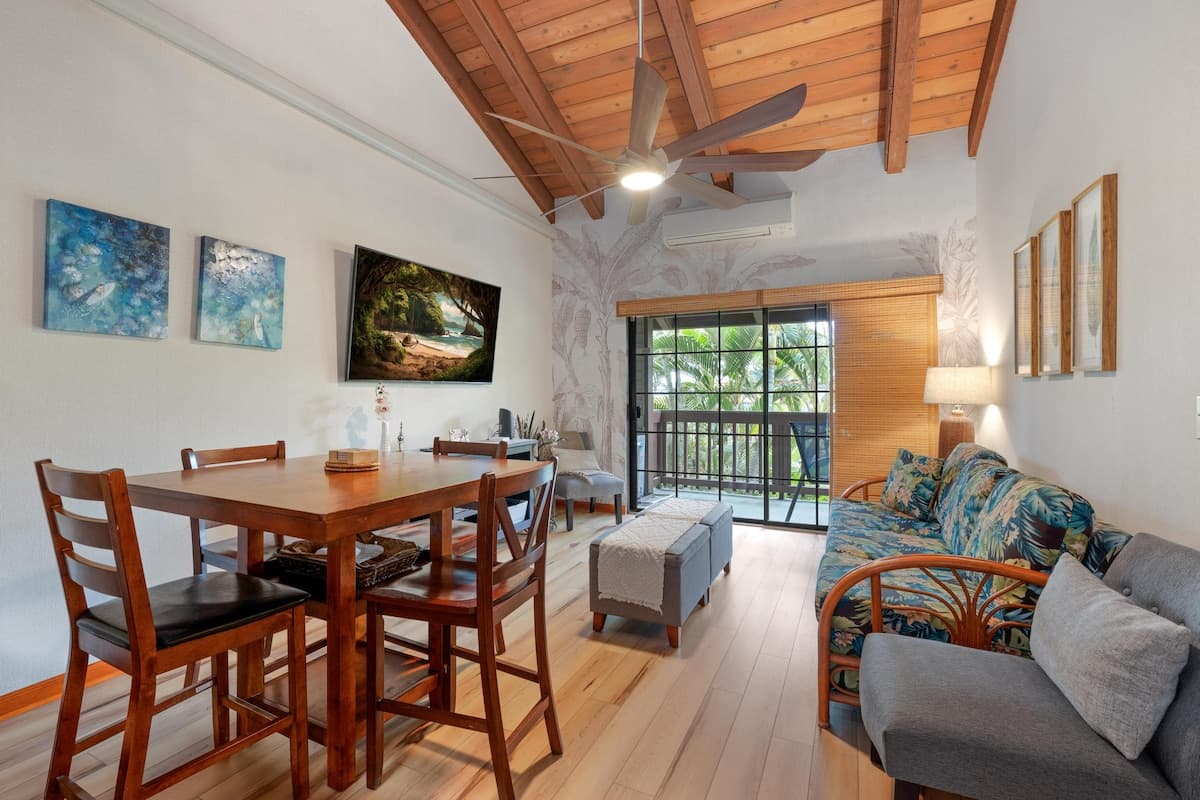 3BR Kona condo w/ pool and lanai - Photo 4