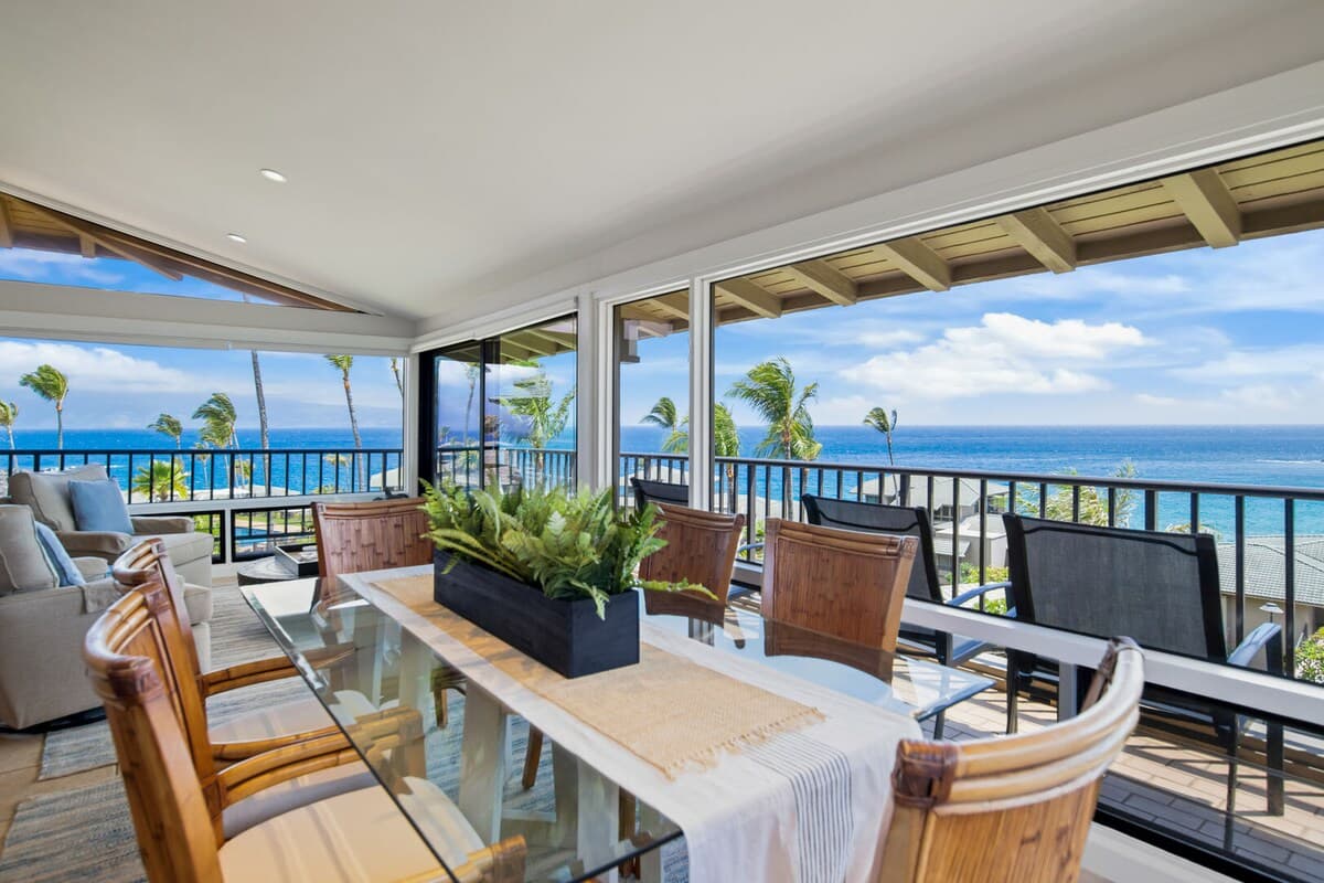 Home in Lahaina · ★5.0 · 2 bedrooms · 2 beds · 2.5 baths - Photo 3