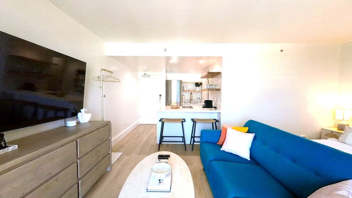 Hotel in Honolulu · ★4.93 · 1 bedroom · 2 beds · 1 private bath - Photo 3