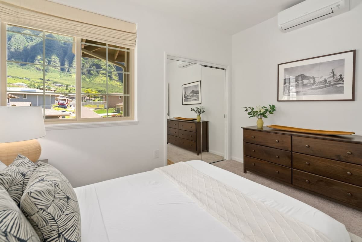 Home in Waianae ยท โ
4.91 ยท 4 bedrooms ยท 6 beds ยท 2.5 private baths - Image 26