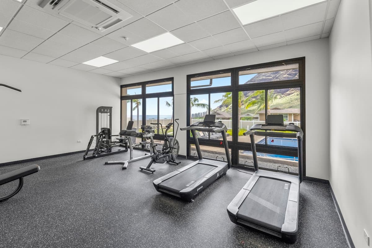 Home in Waianae ยท โ
4.91 ยท 4 bedrooms ยท 6 beds ยท 2.5 private baths - Image 45