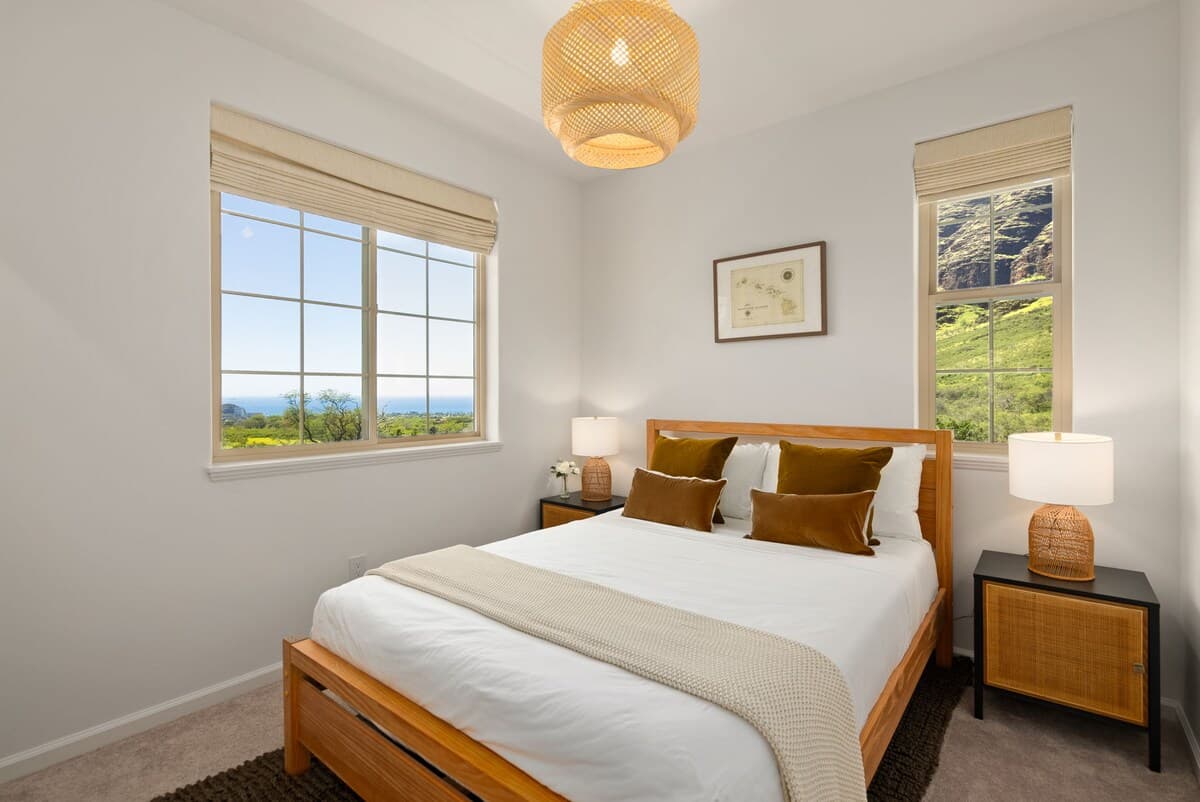 Home in Waianae · ★4.91 · 4 bedrooms · 6 beds · 2.5 private baths - Photo 3
