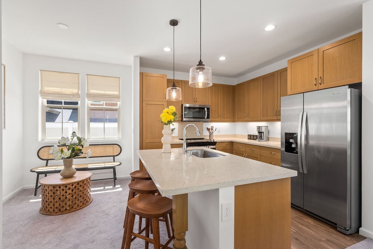 Home in Waianae ยท โ
4.91 ยท 4 bedrooms ยท 6 beds ยท 2.5 private baths - Image 19