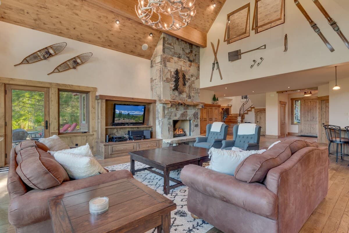 Golf Course Villa with Mountain Views & Pool - Photo 5