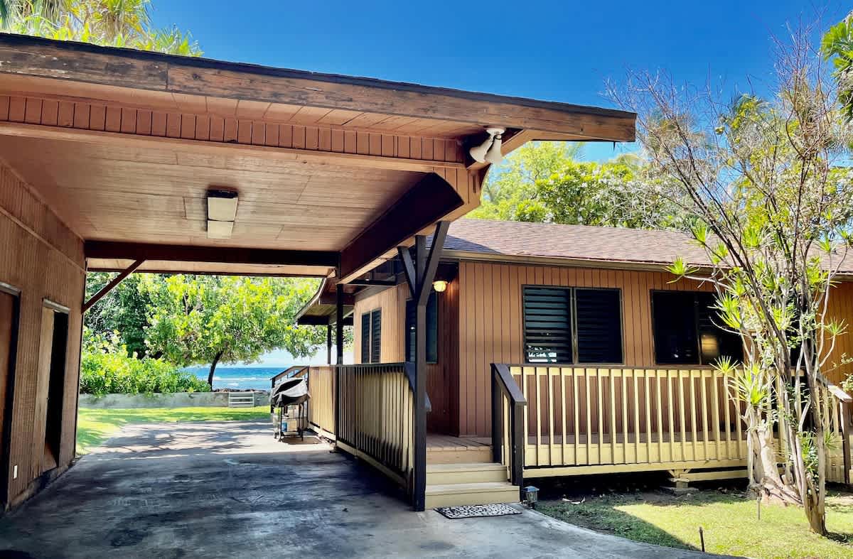 Home in Waimea · ★4.62 · 2 bedrooms · 4 beds · 2 baths - Photo 1