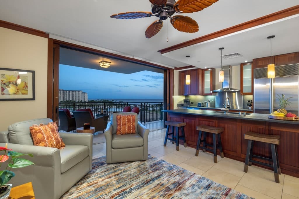 Villa in Kapolei · ★5.0 · 2 bedrooms · 4 beds · 2 shared baths - Photo 3
