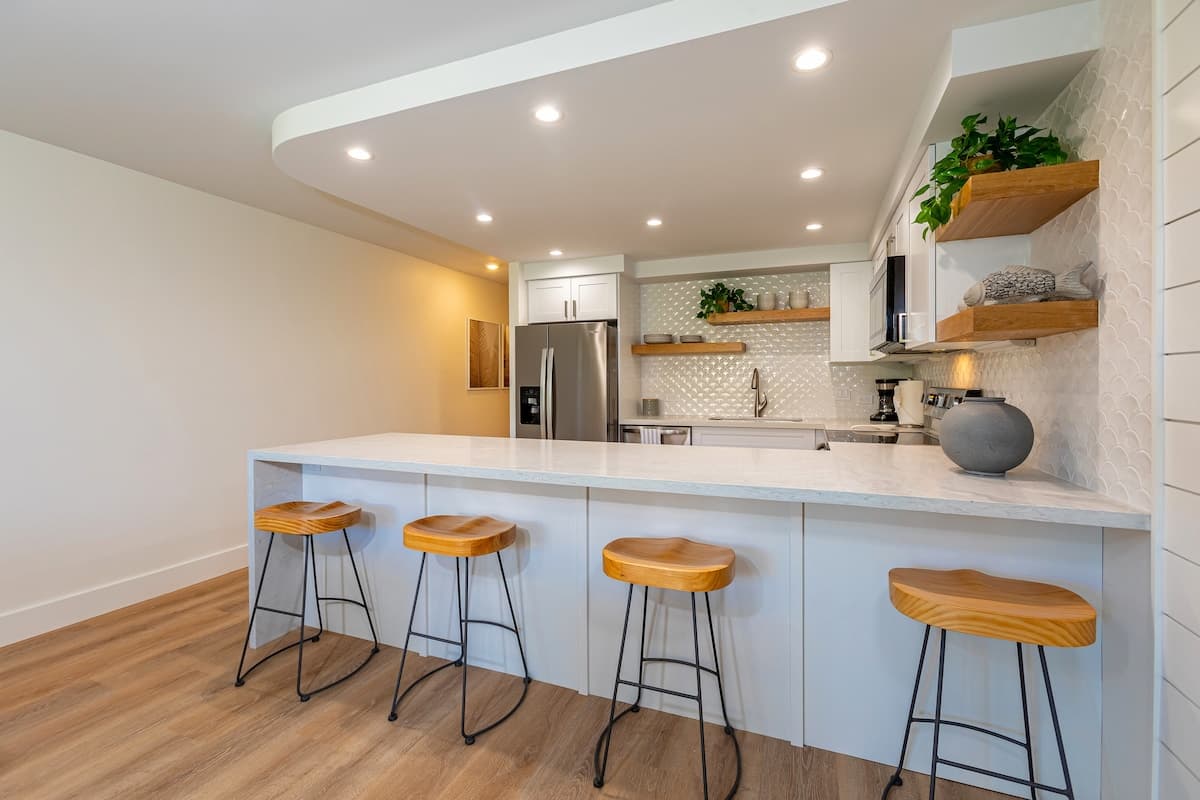 Condo in Kihei · ★4.82 · 1 bedroom · 2 beds · 2 baths - Photo 4