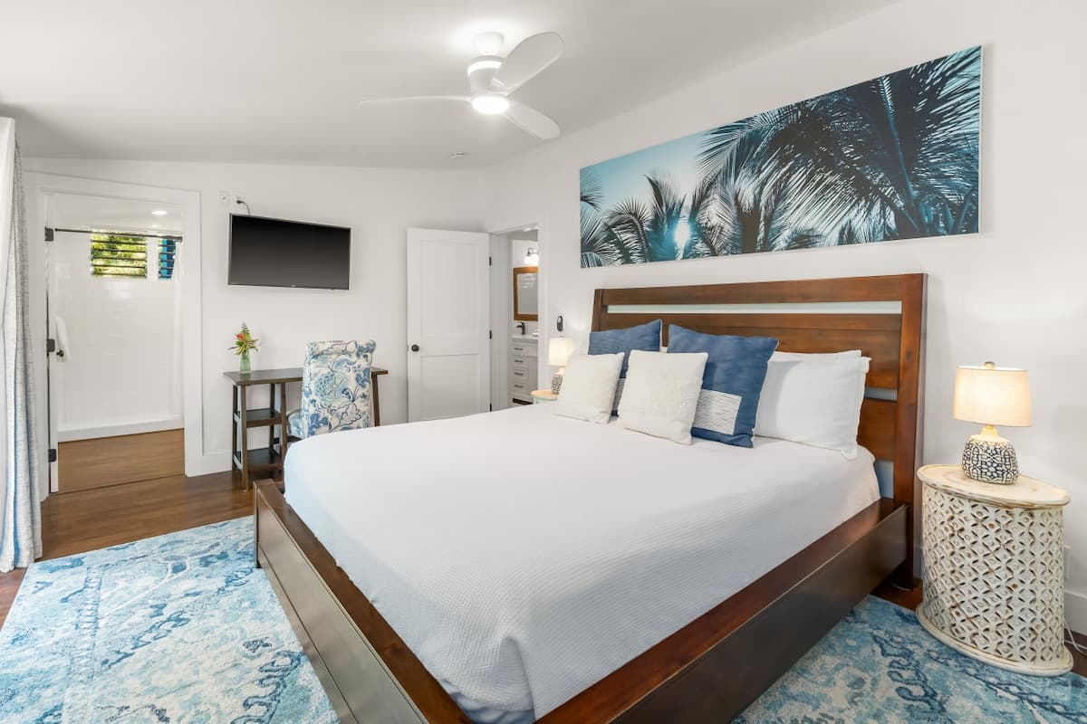 Home in Hanalei · ★4.9 · 5 bedrooms · 8 beds · 4 baths - Photo 5