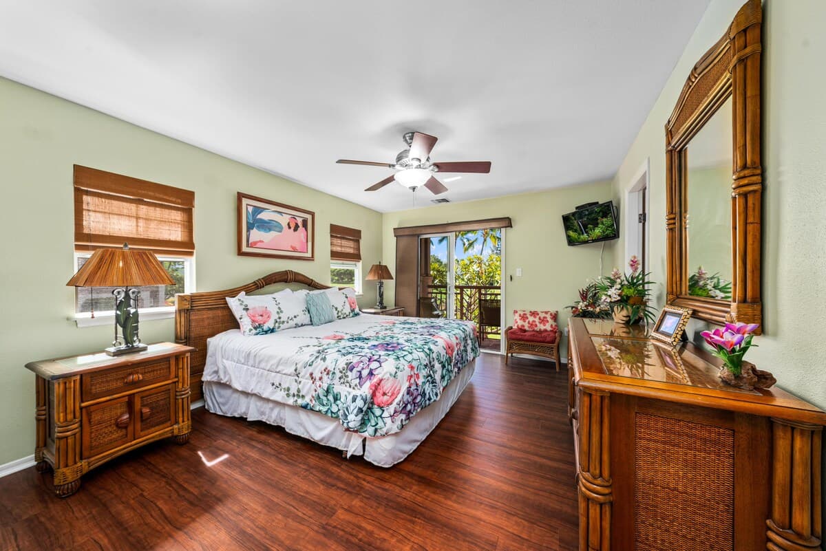 Townhouse in Waikoloa Beach Resort · ★4.84 · 3 bedrooms · 4 beds · 2.5 shared baths - Photo 2