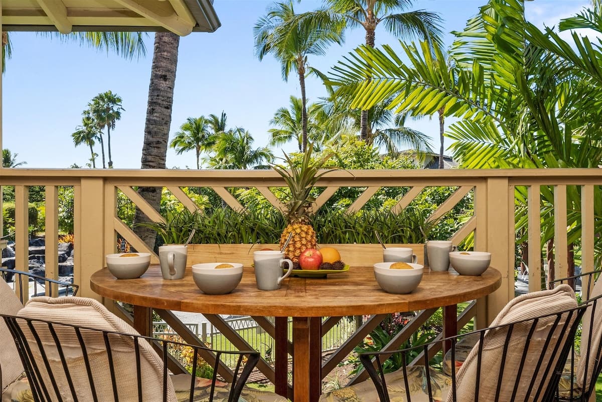 Townhouse in Waikoloa Beach Resort · ★4.85 · 2 bedrooms · 4 beds · 2 baths - Photo 4