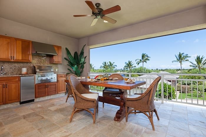 Townhouse in Waimea · ★4.78 · 3 bedrooms · 5 beds · 3.5 shared baths - Photo 1