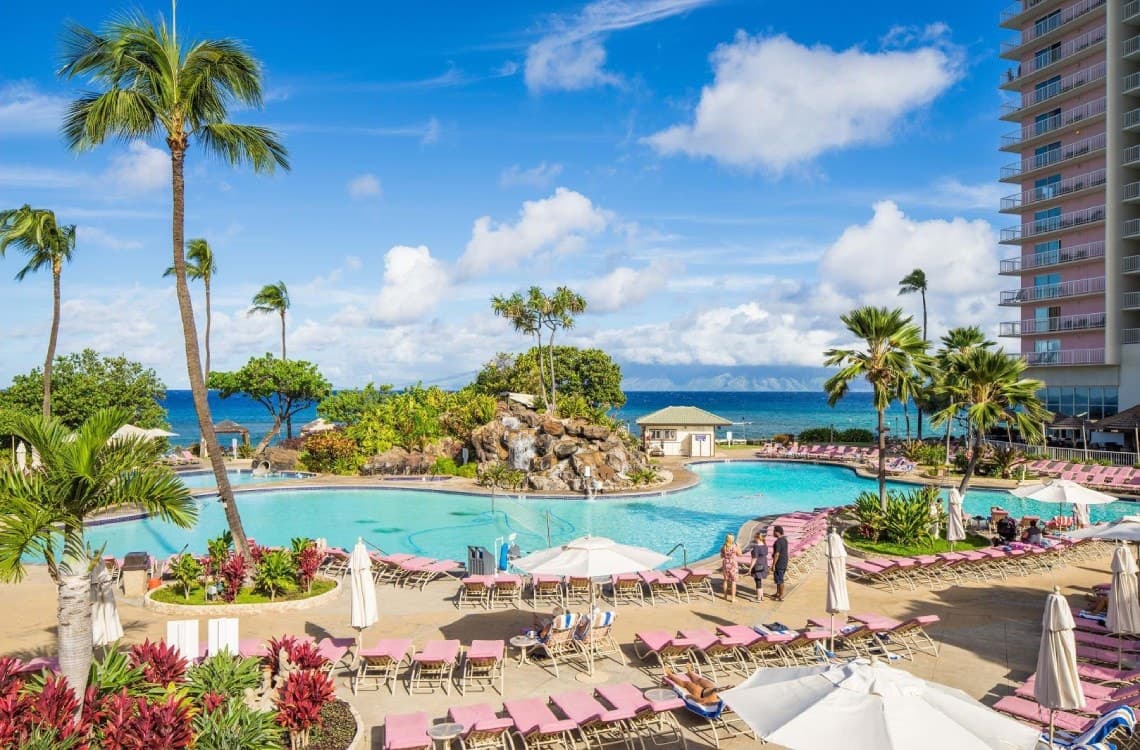 Condo in Lahaina · ★4.98 · 1 bedroom · 2 beds · 1 private bath - Photo 1
