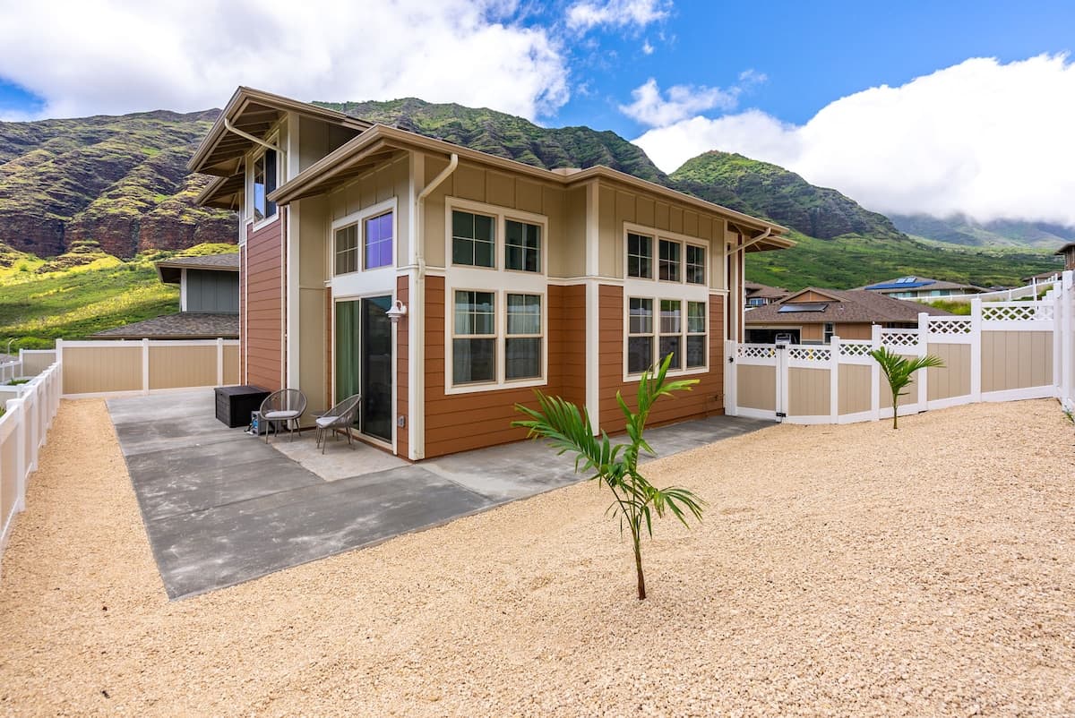 Home in Waianae ยท โ
4.93 ยท 3 bedrooms ยท 5 beds ยท 2.5 private baths - Image 39