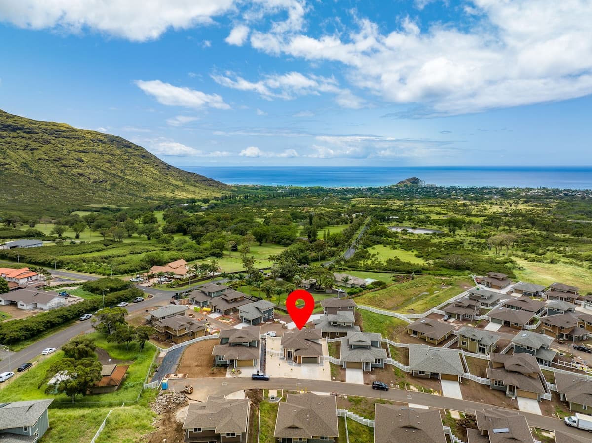 Home in Waianae ยท โ
4.93 ยท 3 bedrooms ยท 5 beds ยท 2.5 private baths - Image 46