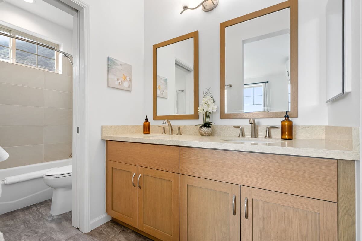Home in Waianae ยท โ
4.93 ยท 3 bedrooms ยท 5 beds ยท 2.5 private baths - Image 19