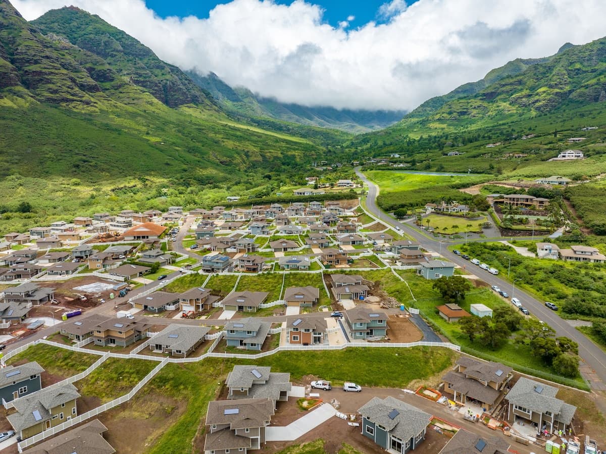 Home in Waianae ยท โ
4.93 ยท 3 bedrooms ยท 5 beds ยท 2.5 private baths - Image 45