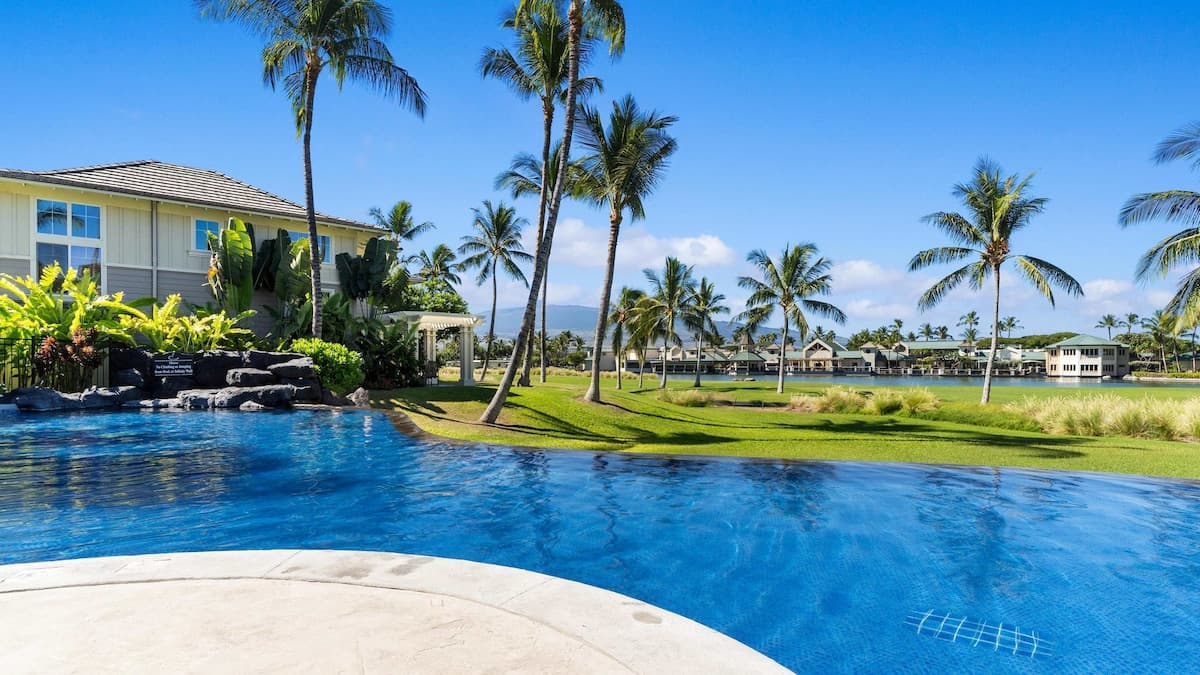 Condo in Waikoloa Village · ★4.87 · 2 bedrooms · 4 beds · 2 private baths - Photo 4