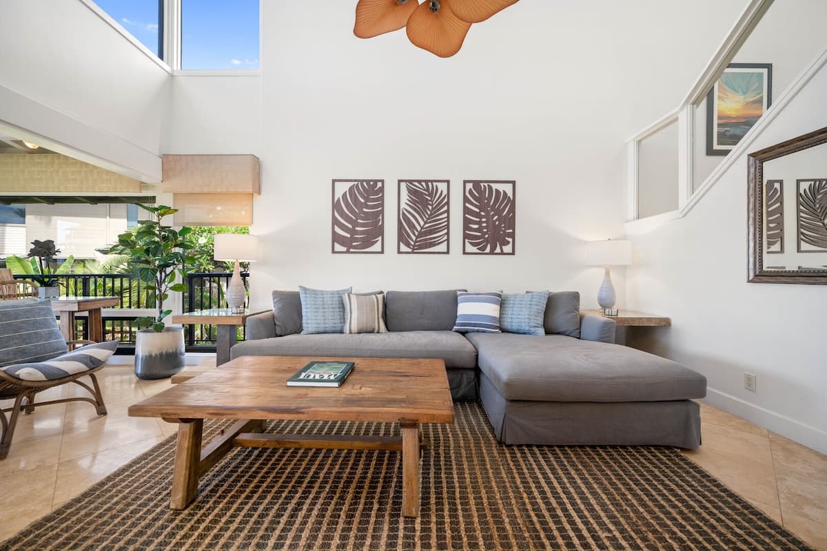 Condo in Lahaina · ★4.81 · 2 bedrooms · 3 beds · 3 baths - Photo 4