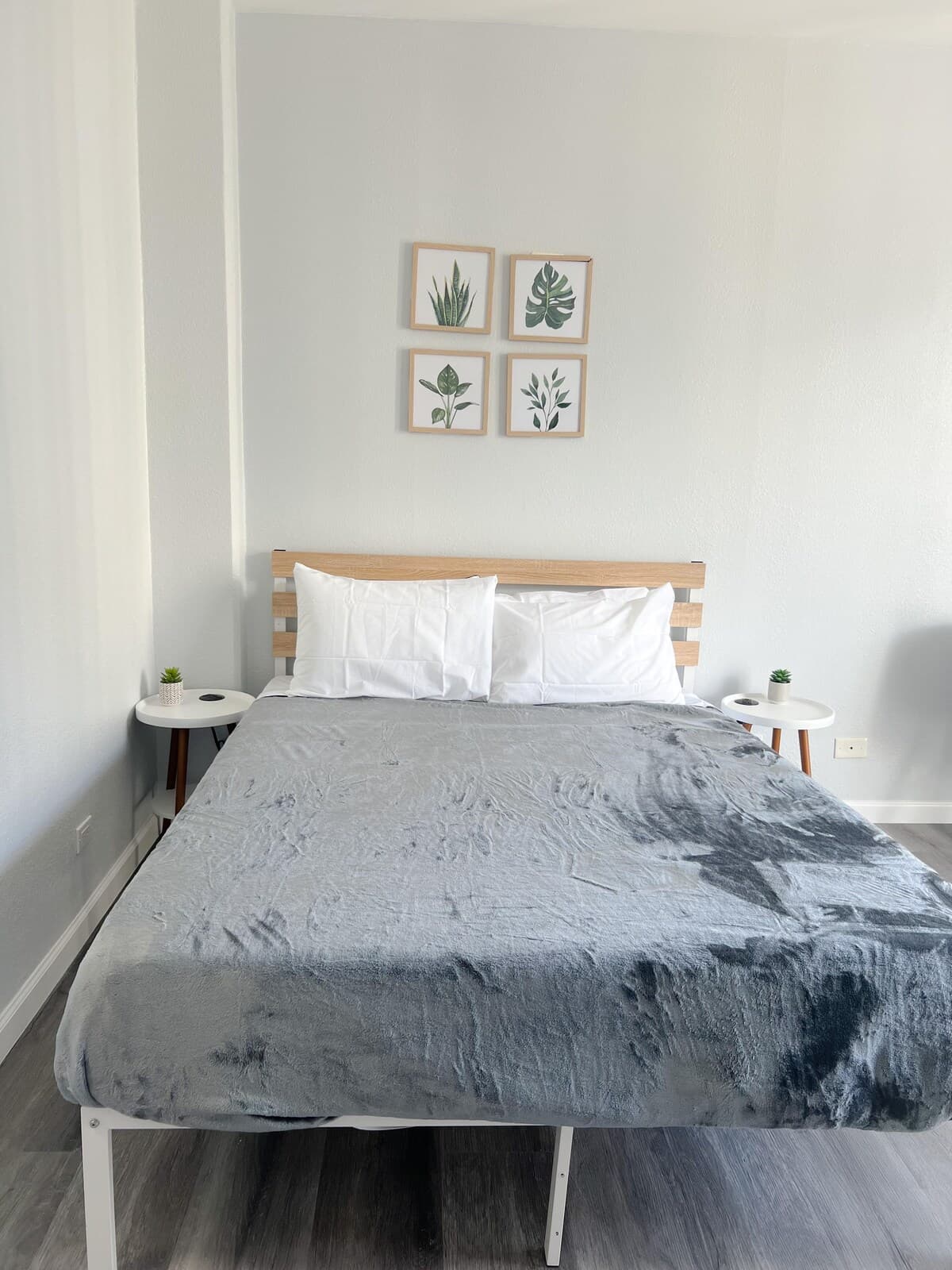 Condo in Honolulu · ★4.61 · Studio · 1 bed · 1 private bath - Photo 2