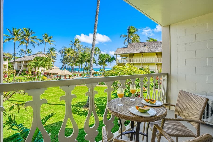 Condo in Kapaa · ★4.81 · 1 bedroom · 2 beds · 1 private bath - Photo 2