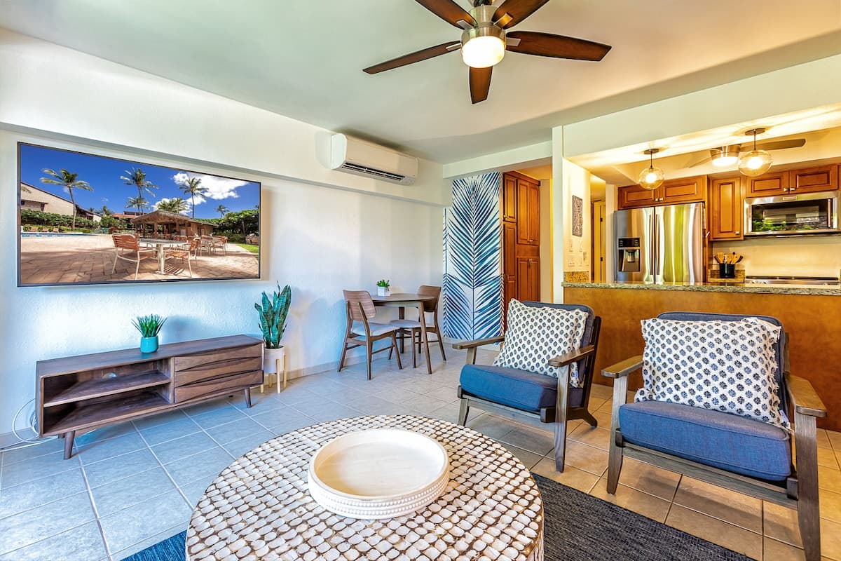 Condo in Kihei · ★5.0 · 2 bedrooms · 4 beds · 2 shared baths - Photo 1