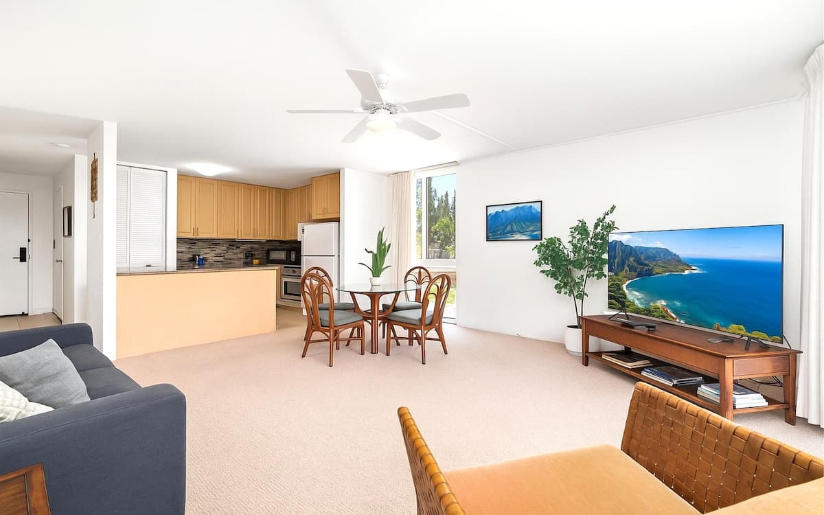 Condo in Kahuku · ★4.64 · 1 bedroom · 2 beds · 1 private bath - Photo 3